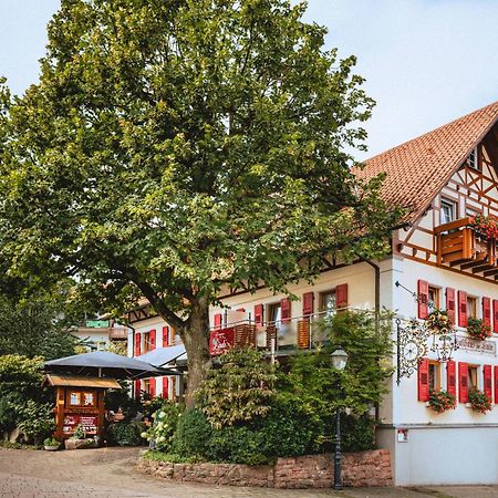 Landgasthaus Zur Linde, Neusatz Bühl Exteriér fotografie